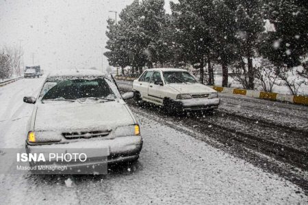 جاده های 28 استان کشور بارانی و برفی است