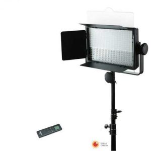 برسی پنل ال ای دی گودکس مدل Godox LED 500C Video Light