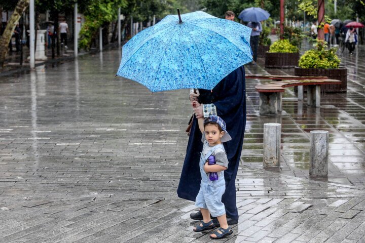 هواشناسی ۱۴۰۳/۸/۹؛ سامانه بارشی فردا وارد ایران می شود