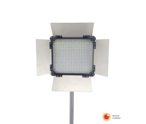 برسی نور ال ای دی باتری خور LED yidoblo D-528II