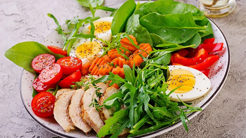 ورزش تغذیه مناسب برای بدنسازی