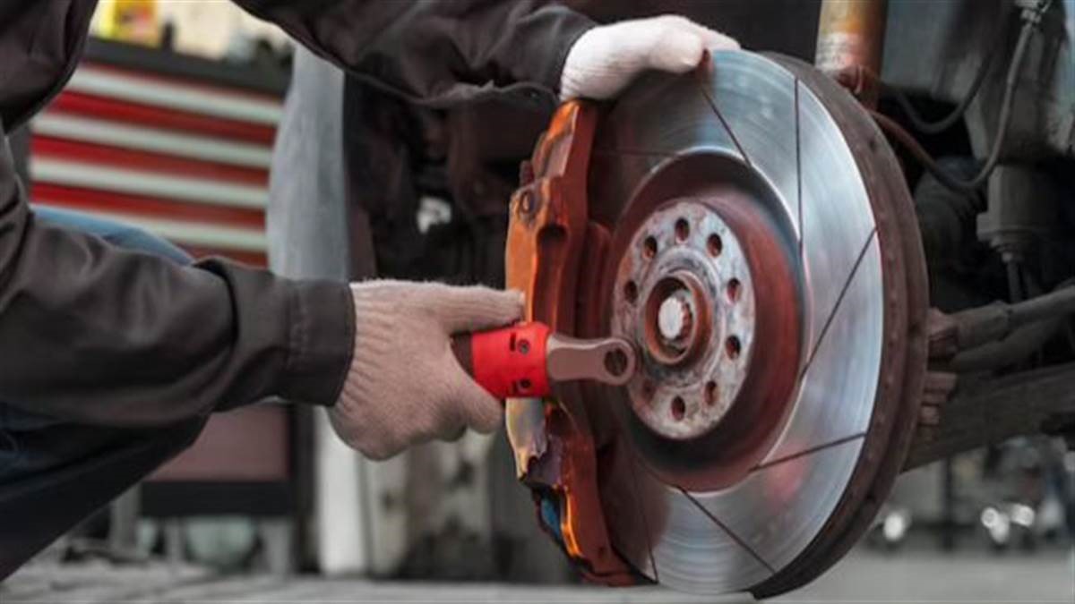 کیت کلاچ چیست و چه زمانی باید تعویض شود؟