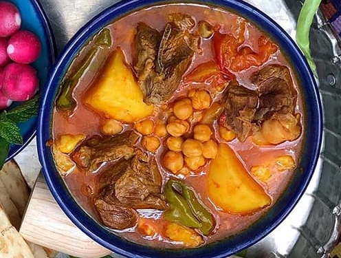 طرز تهیه آبگوشت برای 8 نفر + ویدئو