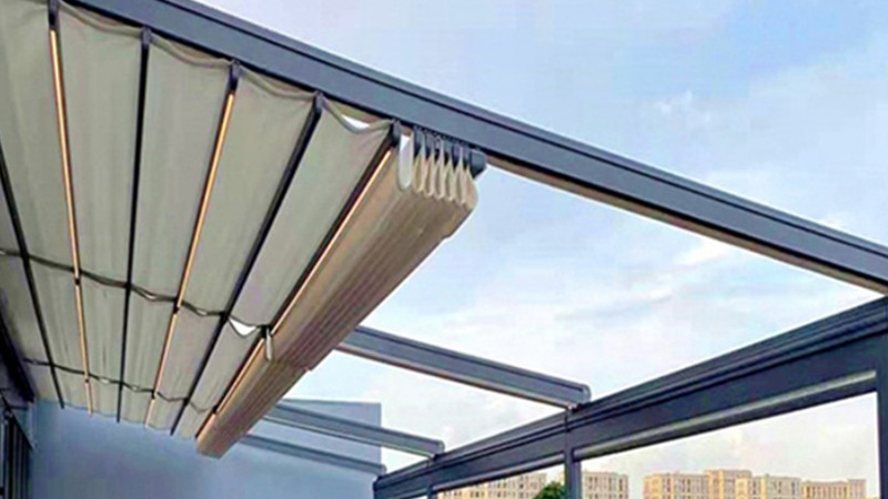 سقف متحرک چیست و چرا به یکی از ترندهای مهم معماری مدرن تبدیل شده است؟